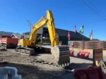 Arriendo de excavadoras de orugas de 20 toneladas Volvo, Kobelco y SDLG para movimiento de tierras y excavaciones profundas. Cotice con Servisan.